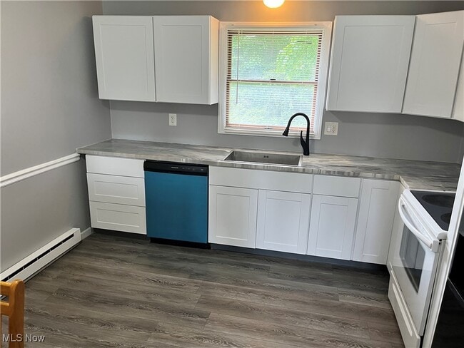 property at 3965 Orion St NW