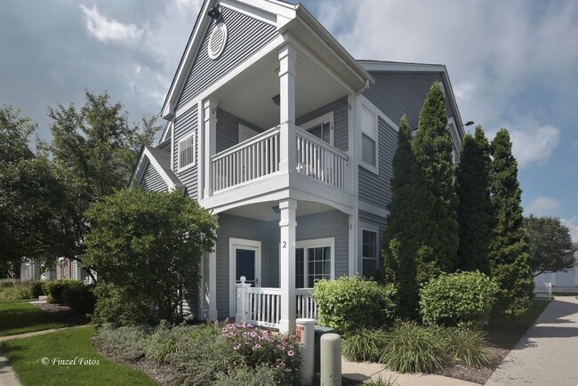 property at 2215 Aurora Dr