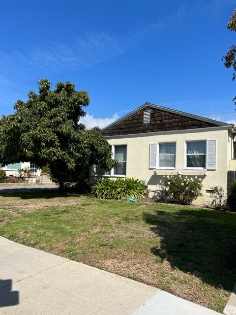2048 Colby Ave, Unit 2048 in Los Angeles, CA - Foto de edificio - Building Photo