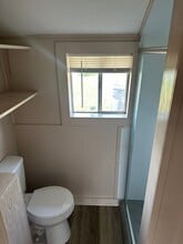 1102 Walnut Ave in Springdale, AR - Building Photo - Building Photo