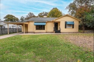 2920 Wood St in Texarkana, TX - Building Photo