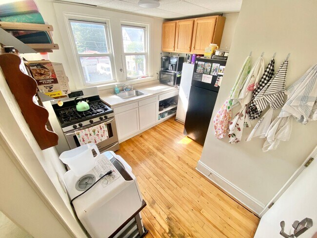 52 Grant St-Unit -Unit 52A in Burlington, VT - Building Photo - Building Photo