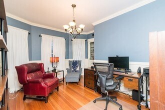 97 Circuit Rd in Winthrop, MA - Building Photo - Building Photo