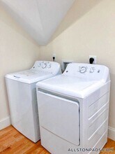 23 Higgins St, Unit 2 in Boston, MA - Building Photo - Building Photo