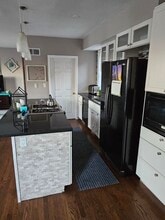 4333 Maryland Ave, Unit APT C in St. Louis, MO - Foto de edificio - Building Photo