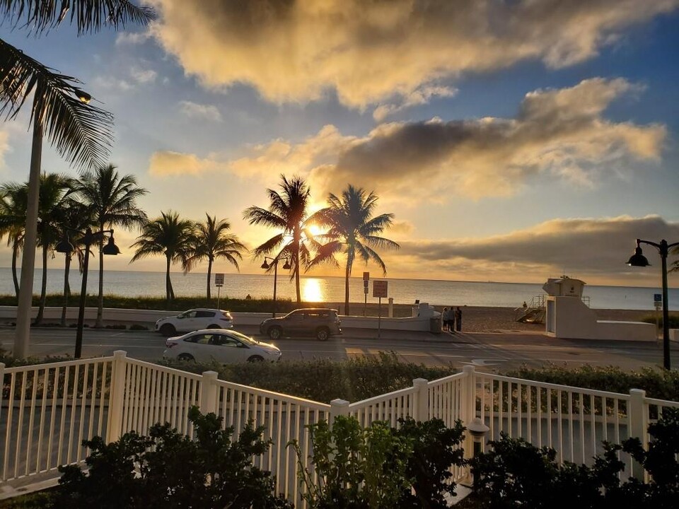 1200 N Fort Lauderdale Beach Blvd in Fort Lauderdale, FL - Building Photo