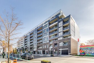 Canvas Condos in Toronto, ON - Building Photo - Building Photo