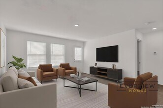 5499 Daphne Path in San Antonio, TX - Building Photo - Building Photo