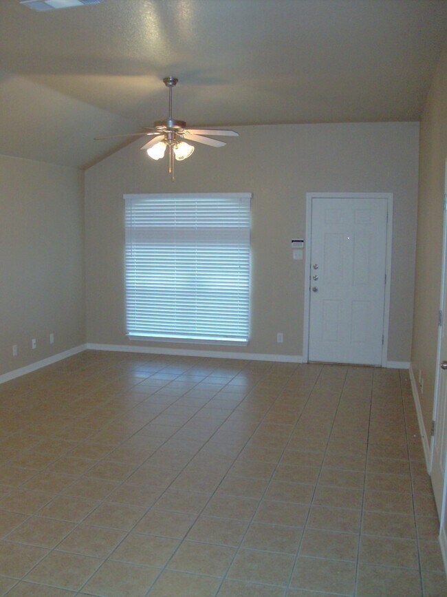 4809 Heather Ln in Killeen, TX - Building Photo - Building Photo