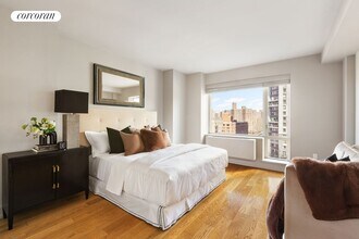 1280 5th Ave in New York, NY - Building Photo - Building Photo