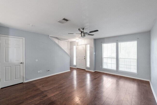 2300 Melissa Oaks Ln in Austin, TX - Building Photo - Building Photo