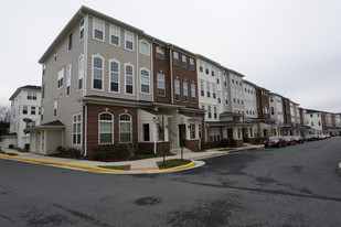 Centreville Crossing Apartments