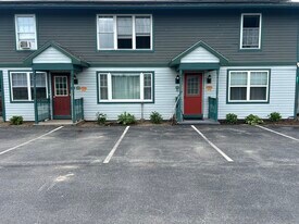 89 Kinney Dr, Unit 202 in Jeffersonville, VT - Building Photo