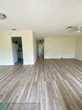 11003 Ridge Ave in Fort Pierce, FL - Building Photo - Building Photo