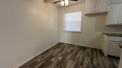 2221 Candy Ln in Del City, OK - Building Photo - Building Photo