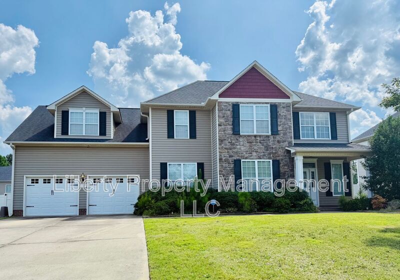 146 Trenton Pl in Cameron, NC - Foto de edificio
