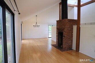 3 Edgewood Cir in Avon, CT - Building Photo - Building Photo