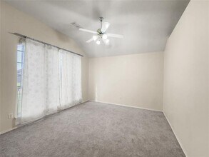 1523 Wolf Creek Dr in Arlington, TX - Building Photo - Building Photo