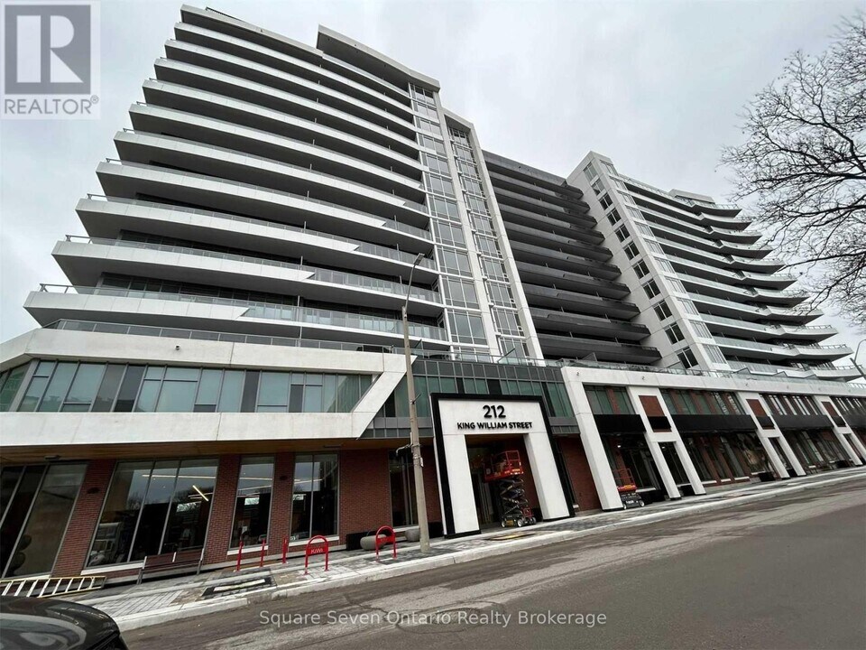 212 King William St in Hamilton, ON - Building Photo
