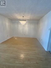 7300-7300 Yonge St in Vaughan, ON - Building Photo - Building Photo