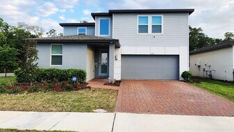 5190 Minneola Ln in St. Cloud, FL - Building Photo
