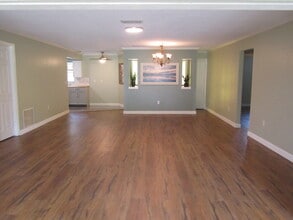 3160 SE 30th Terrace in Ocala, FL - Building Photo - Building Photo