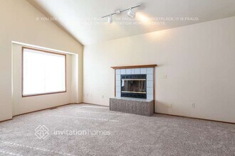 5628 Hazel Loop SE in Auburn, WA - Building Photo - Building Photo