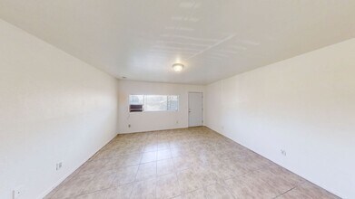 35030 Ave B in Yucaipa, CA - Building Photo - Building Photo