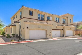 1028 Via Corto St in Henderson, NV - Building Photo - Building Photo