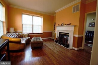 269 Center Point Ln in Lansdale, PA - Building Photo - Building Photo