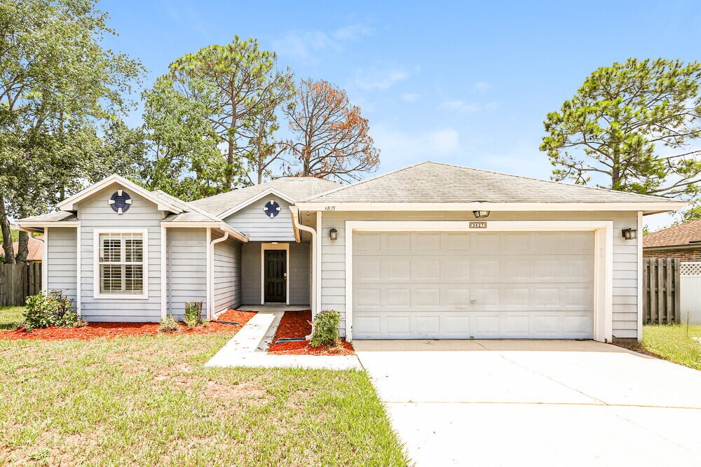 3827 Star Leaf Road in Jacksonville, FL - Building Photo