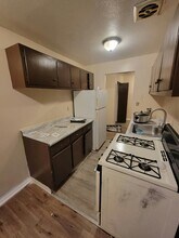 14815 Euclid Ave in East Cleveland, OH - Building Photo - Building Photo