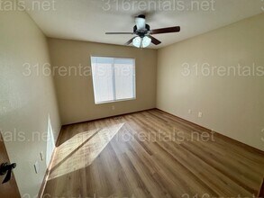 2328 S Goebel Cir in Wichita, KS - Building Photo - Building Photo