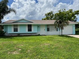 4192 Gingold St in Port Charlotte, FL - Building Photo