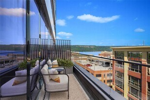 44 Hudson St in Yonkers, NY - Building Photo