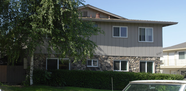 5297 Balhan Ct in Concord, CA - Foto de edificio - Building Photo