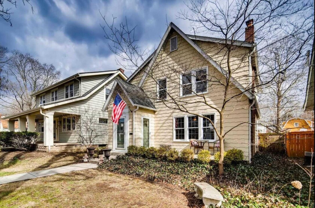 836 Euclaire Ave in Columbus, OH - Building Photo