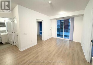 50 Dunfield Ave in Toronto, ON - Building Photo - Building Photo