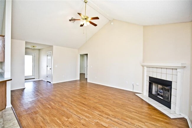 900 Marcus St in Bentonville, AR - Building Photo - Building Photo