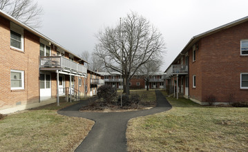 Union Court in Dover, NH - Building Photo - Building Photo