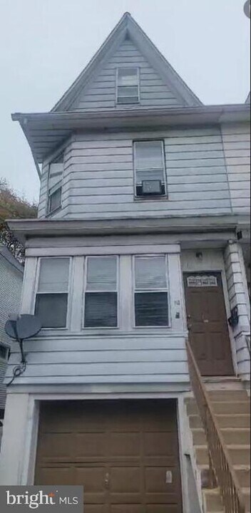 113 Schuylkill Ave in Shenandoah, PA - Building Photo