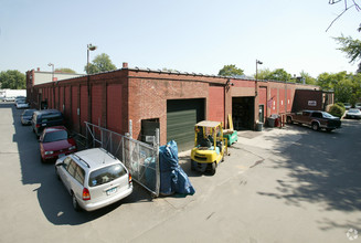 1841 Broad St in Hartford, CT - Building Photo - Other