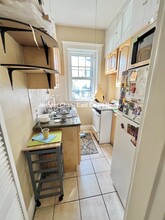 319 Allston St, Unit 4 in Boston, MA - Building Photo - Building Photo