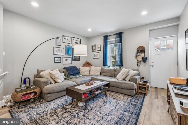 137 Vassar St in Philadelphia, PA - Building Photo - Building Photo