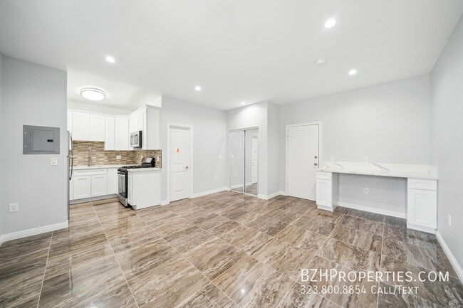 property at 1267 Vin Scully Ave