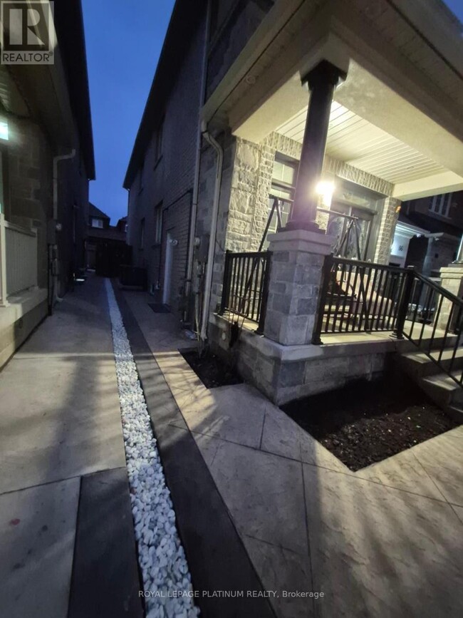 property at 86 Villadowns Trail