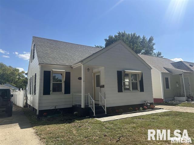 2052 N 20th St in Springfield, IL - Building Photo