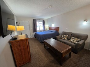 590 Spruce St in Rapid City, SD - Building Photo - Building Photo