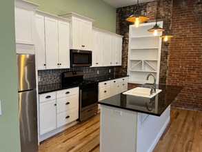 411 Union St in Jonesboro, AR - Building Photo - Building Photo