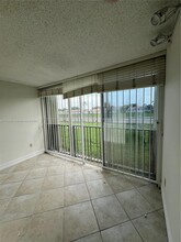 9401 SW 4th St in Miami, FL - Building Photo - Building Photo